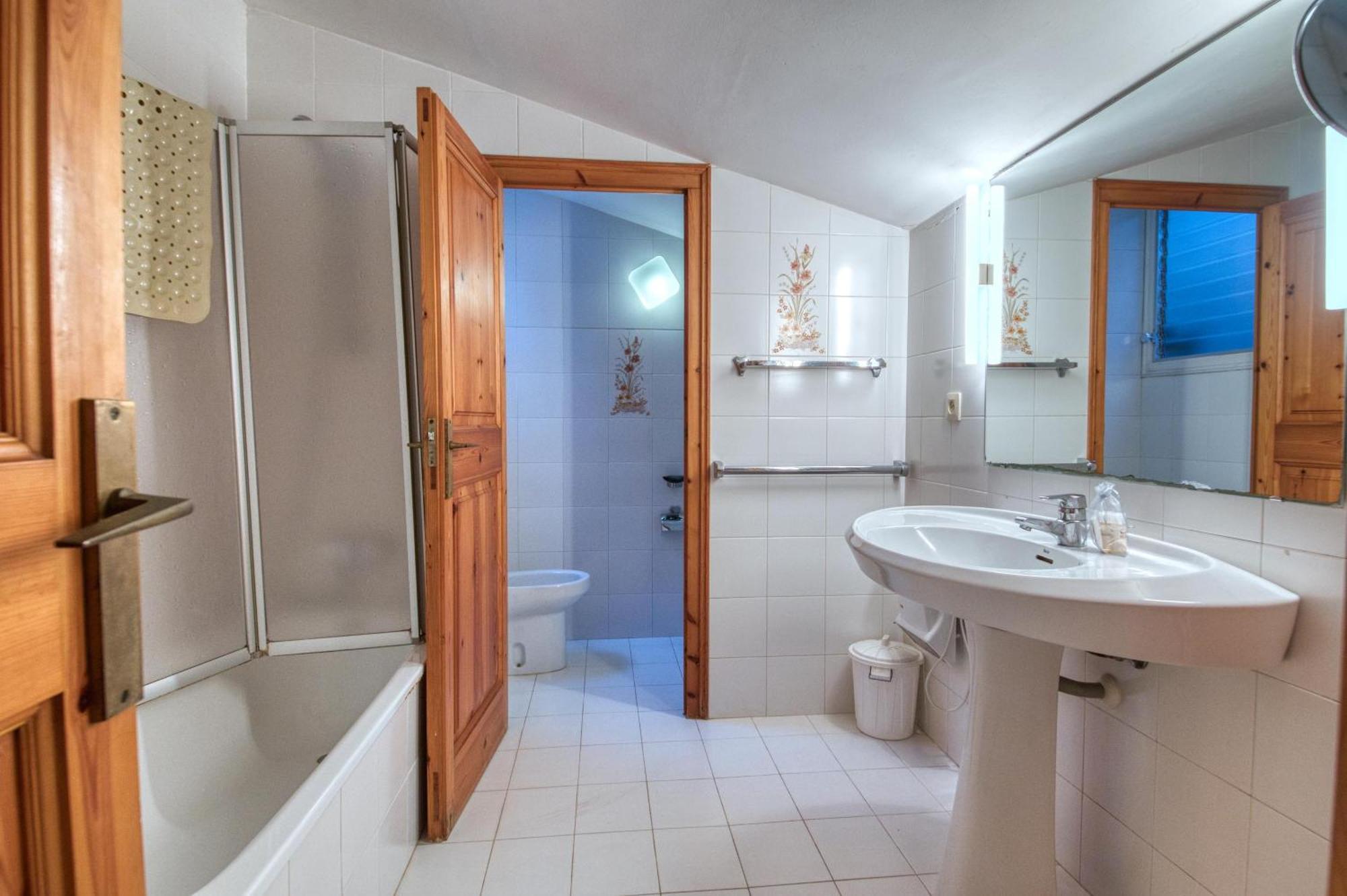 Apartaments Can Niell Калелья-де-Палафружель Екстер'єр фото