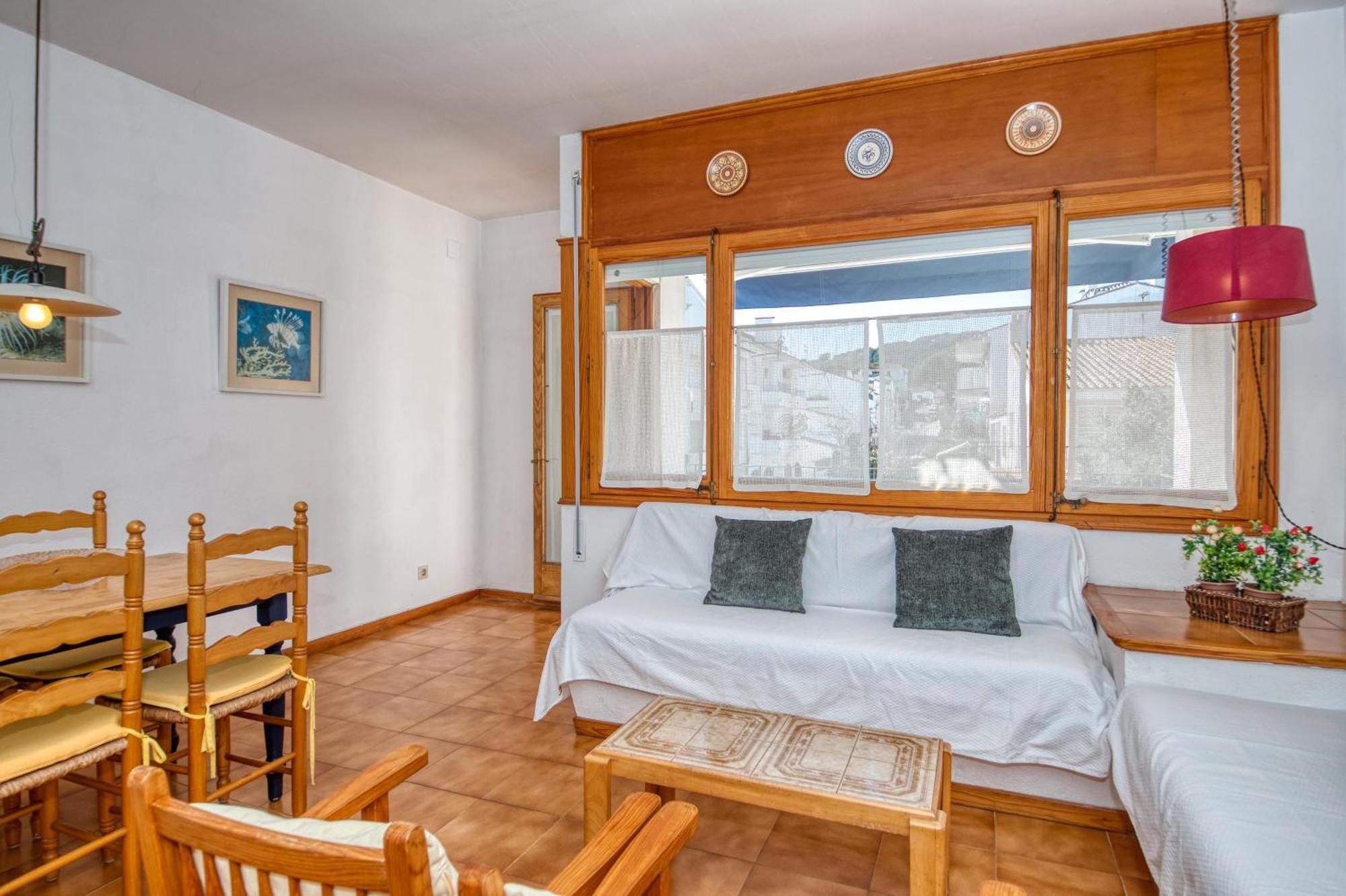 Apartaments Can Niell Калелья-де-Палафружель Екстер'єр фото